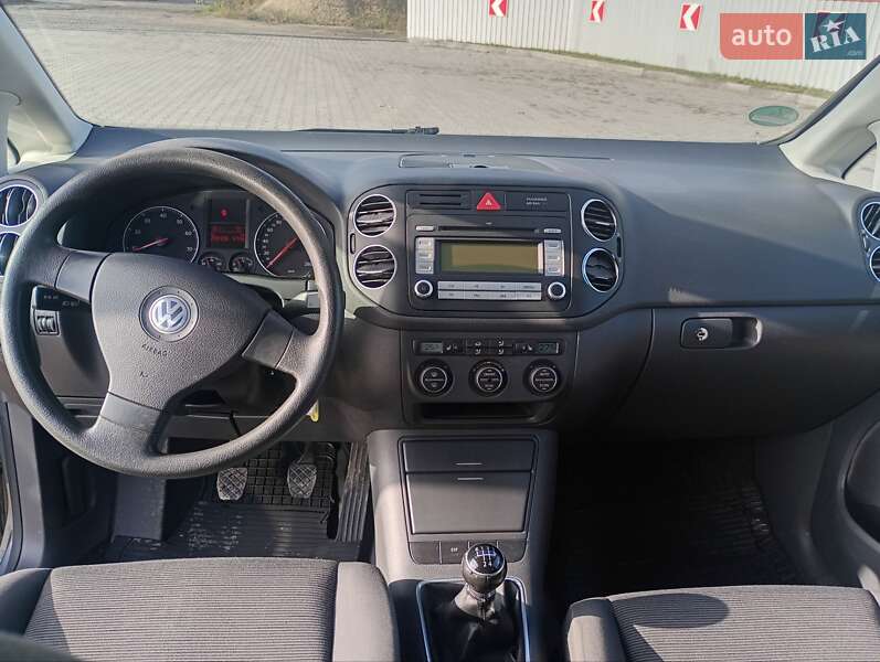 Хэтчбек Volkswagen Golf Plus 2006 в Кременце