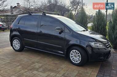 Хетчбек Volkswagen Golf Plus 2008 в Дніпрі