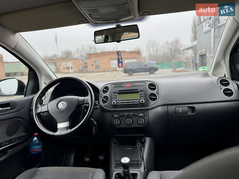 Хетчбек Volkswagen Golf Plus 2006 в Лубнах