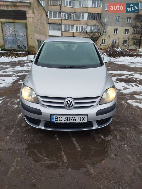 Хетчбек Volkswagen Golf Plus 2007 в Рівному