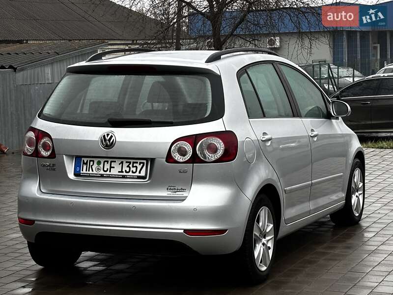 Хэтчбек Volkswagen Golf Plus 2010 в Красилове