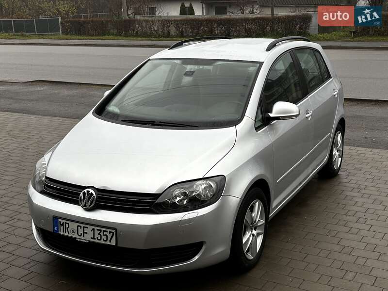 Хэтчбек Volkswagen Golf Plus 2010 в Красилове
