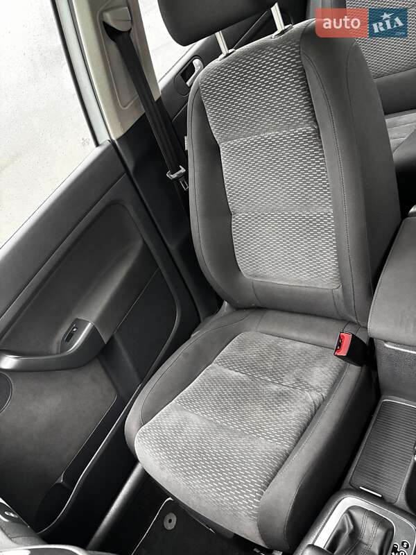 Хэтчбек Volkswagen Golf Plus 2010 в Красилове