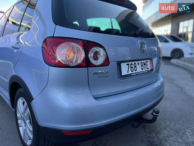 Хэтчбек Volkswagen Golf Plus 2008 в Мукачево