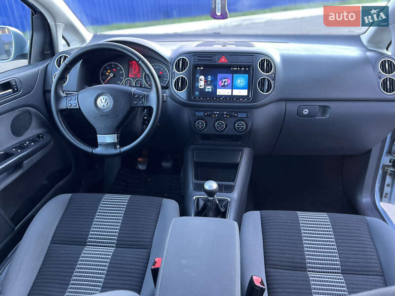Хэтчбек Volkswagen Golf Plus 2008 в Мукачево