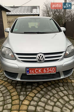 Хэтчбек Volkswagen Golf Plus 2006 в Ивано-Франковске