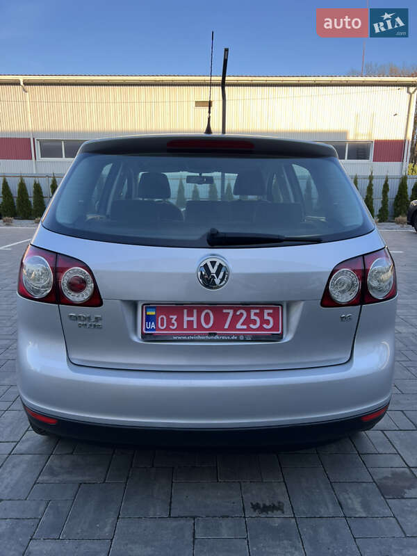 Хэтчбек Volkswagen Golf Plus 2008 в Луцке