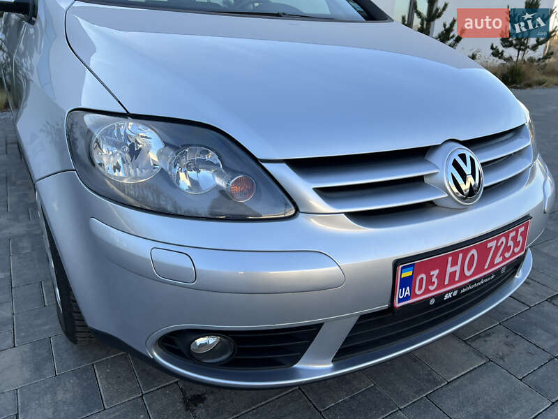 Хэтчбек Volkswagen Golf Plus 2008 в Луцке
