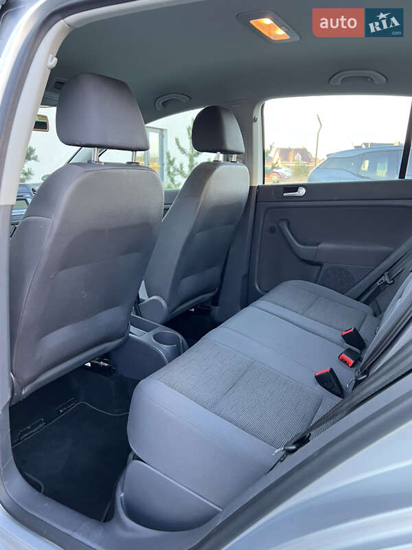 Хэтчбек Volkswagen Golf Plus 2008 в Луцке