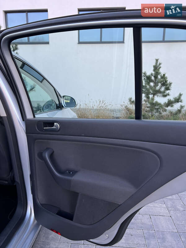 Хэтчбек Volkswagen Golf Plus 2008 в Луцке