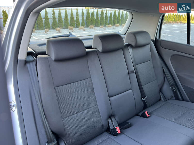 Хэтчбек Volkswagen Golf Plus 2008 в Луцке