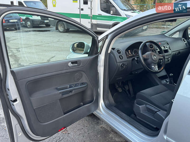 Хэтчбек Volkswagen Golf Plus 2009 в Полтаве фото 9 Хэтчбек Volkswagen Golf Plus 2009 в Полтаве