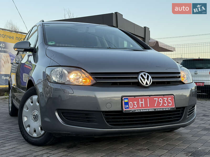 Хэтчбек Volkswagen Golf Plus 2010 в Лубнах