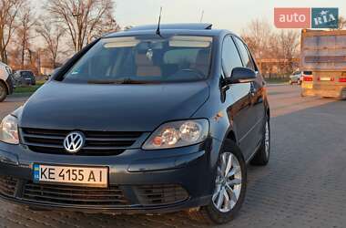 Хэтчбек Volkswagen Golf Plus 2006 в Новомосковске