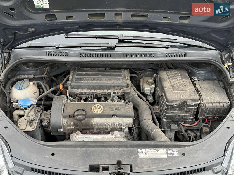 Хетчбек Volkswagen Golf Plus 2009 в Конотопі