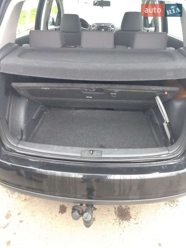 Хэтчбек Volkswagen Golf Plus 2008 в Прилуках