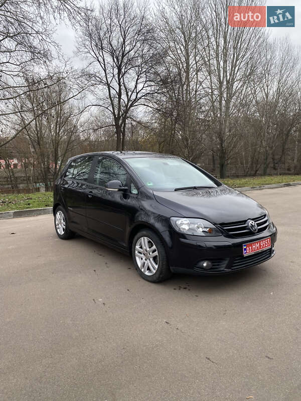 Хэтчбек Volkswagen Golf Plus 2008 в Сумах