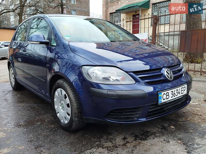 Хэтчбек Volkswagen Golf Plus 2005 в Чернигове