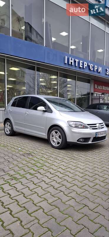 Хэтчбек Volkswagen Golf Plus 2007 в Одессе