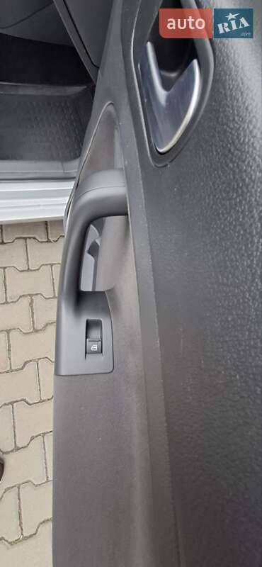 Хэтчбек Volkswagen Golf Plus 2007 в Одессе