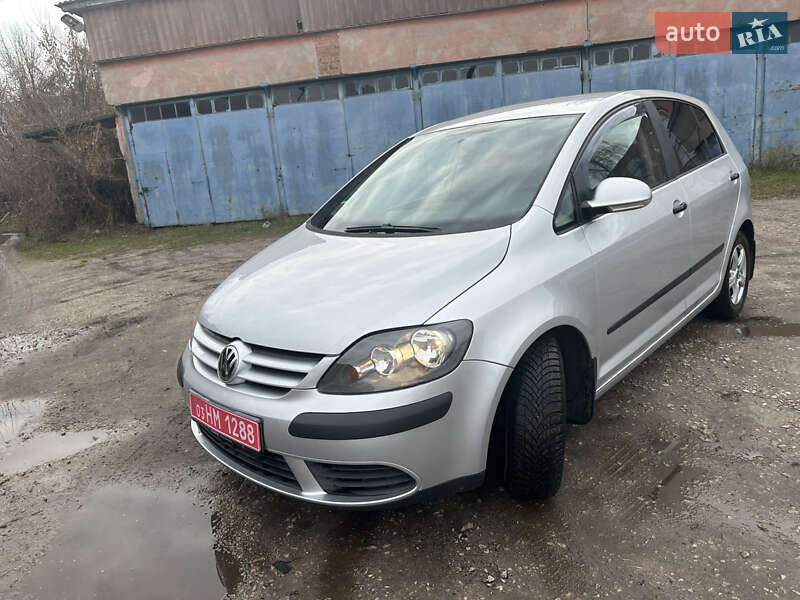 Хэтчбек Volkswagen Golf Plus 2005 в Нежине