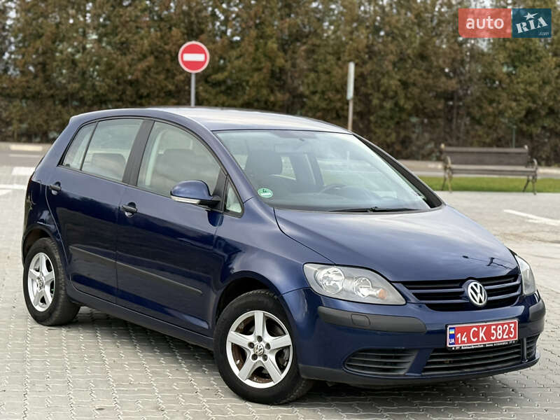 Хетчбек Volkswagen Golf Plus 2006 в Стрию