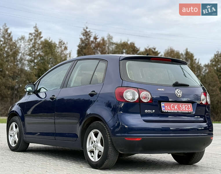 Хетчбек Volkswagen Golf Plus 2006 в Стрию