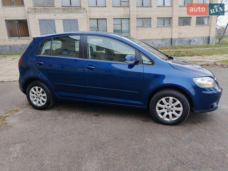 Хэтчбек Volkswagen Golf Plus 2006 в Александрие