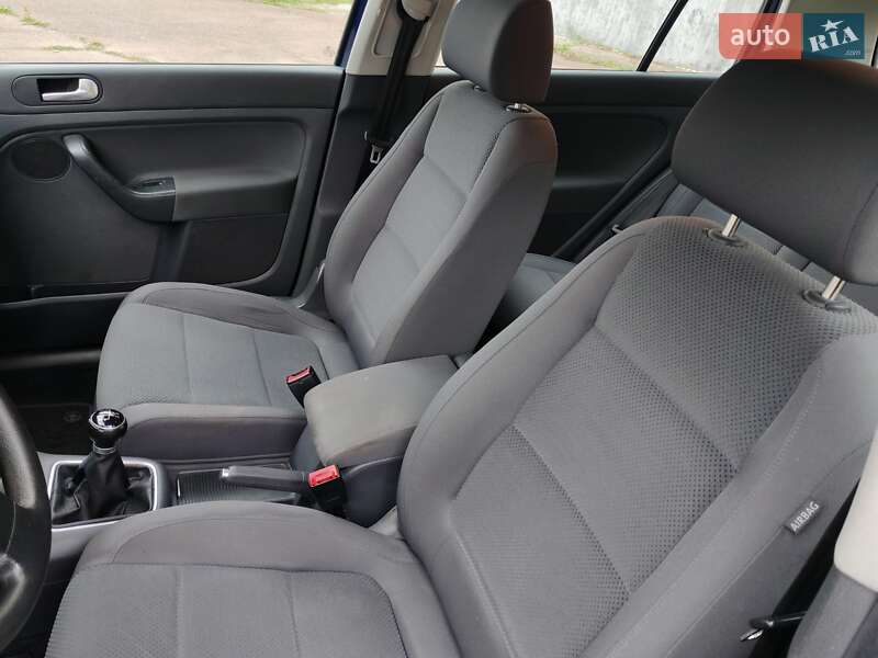 Хэтчбек Volkswagen Golf Plus 2006 в Александрие