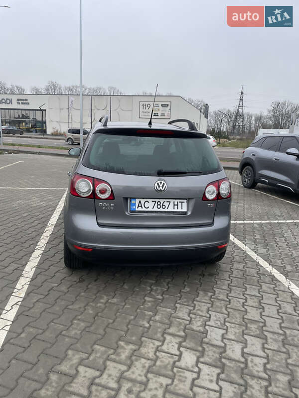 Хэтчбек Volkswagen Golf Plus 2008 в Луцке фото 4 Хэтчбек Volkswagen Golf Plus 2008 в Луцке
