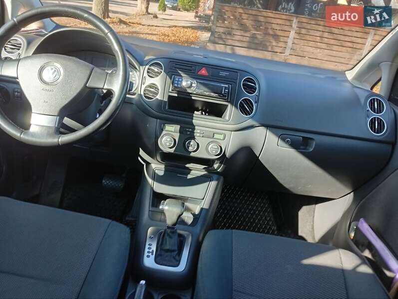 Хэтчбек Volkswagen Golf Plus 2009 в Казатине