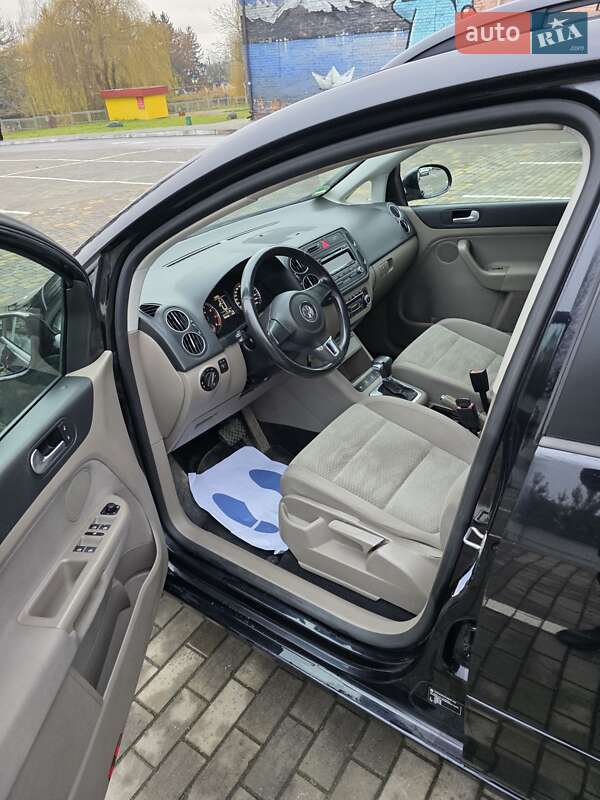 Хэтчбек Volkswagen Golf Plus 2010 в Луцке