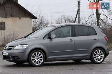 Хэтчбек Volkswagen Golf Plus 2007 в Новой Ушице
