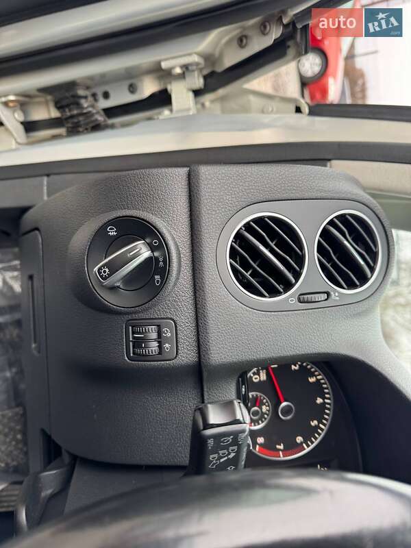 Хэтчбек Volkswagen Golf Plus 2010 в Полтаве фото 35 Хэтчбек Volkswagen Golf Plus 2010 в Полтаве