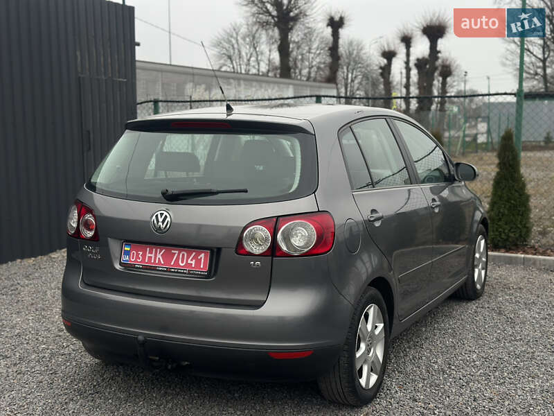 Хэтчбек Volkswagen Golf Plus 2006 в Виннице