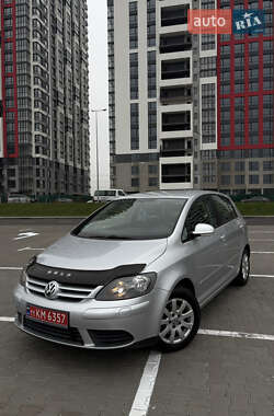 Хетчбек Volkswagen Golf Plus 2005 в Києві