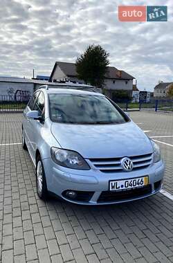 Хэтчбек Volkswagen Golf Plus 2008 в Каменском