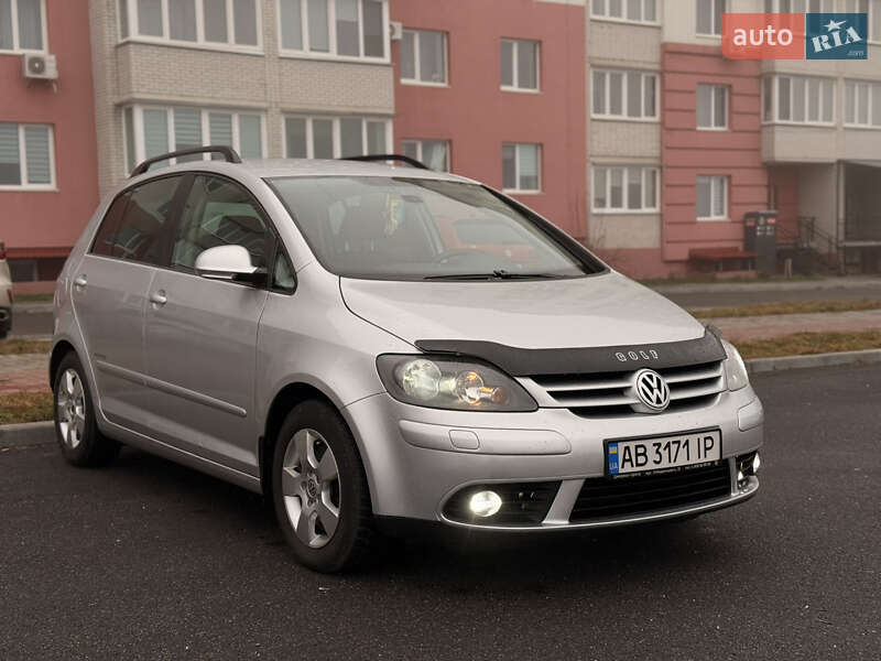 Хетчбек Volkswagen Golf Plus 2008 в Вінниці