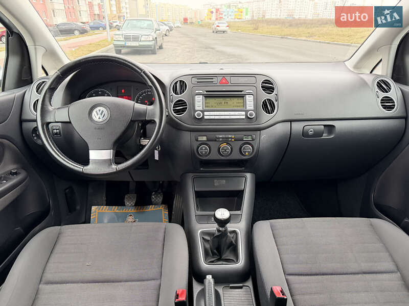 Хетчбек Volkswagen Golf Plus 2008 в Вінниці