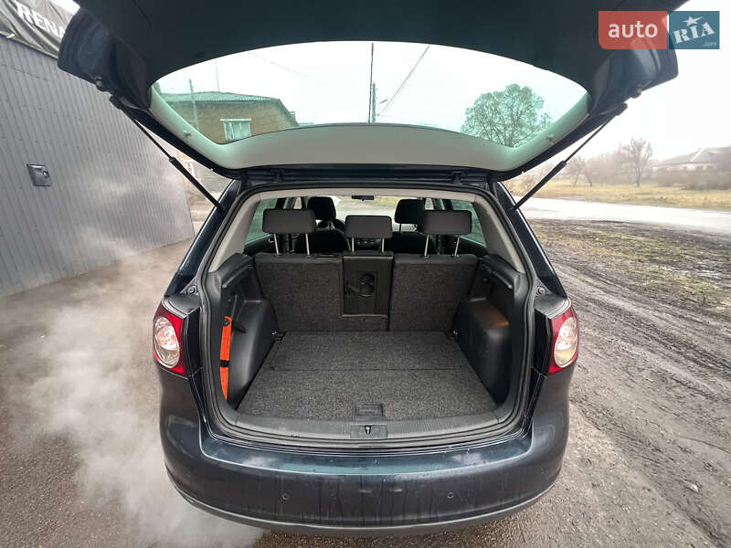 Хетчбек Volkswagen Golf Plus 2007 в Конотопі