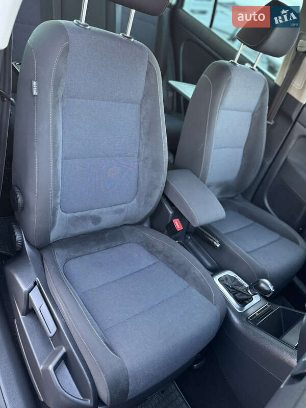 Хетчбек Volkswagen Golf Plus 2011 в Володимирі