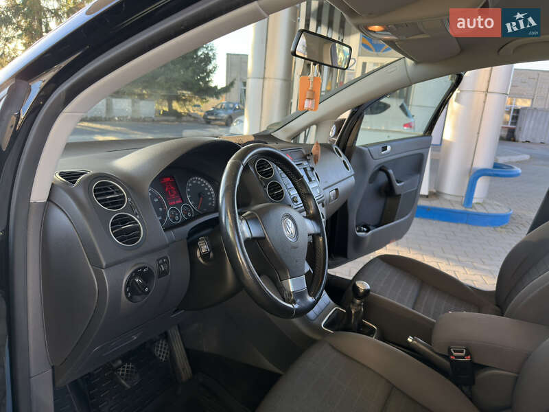 Хэтчбек Volkswagen Golf Plus 2006 в Хмельницком