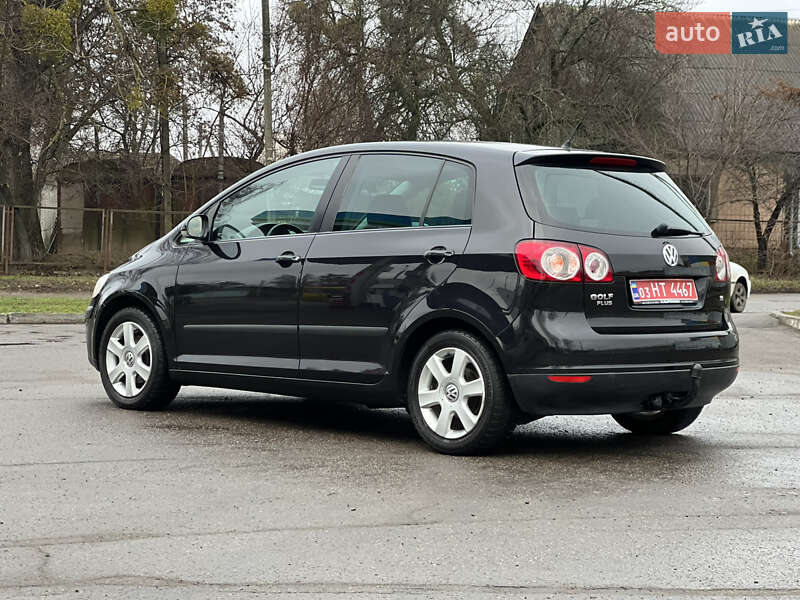 Хетчбек Volkswagen Golf Plus 2008 в Лубнах