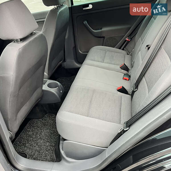 Хетчбек Volkswagen Golf Plus 2008 в Лубнах