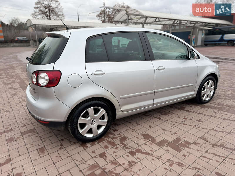 Хетчбек Volkswagen Golf Plus 2006 в Рівному