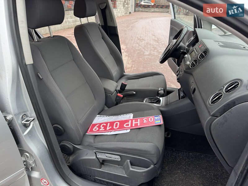 Хетчбек Volkswagen Golf Plus 2006 в Рівному