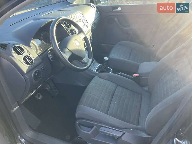 Хетчбек Volkswagen Golf Plus 2008 в Луцьку