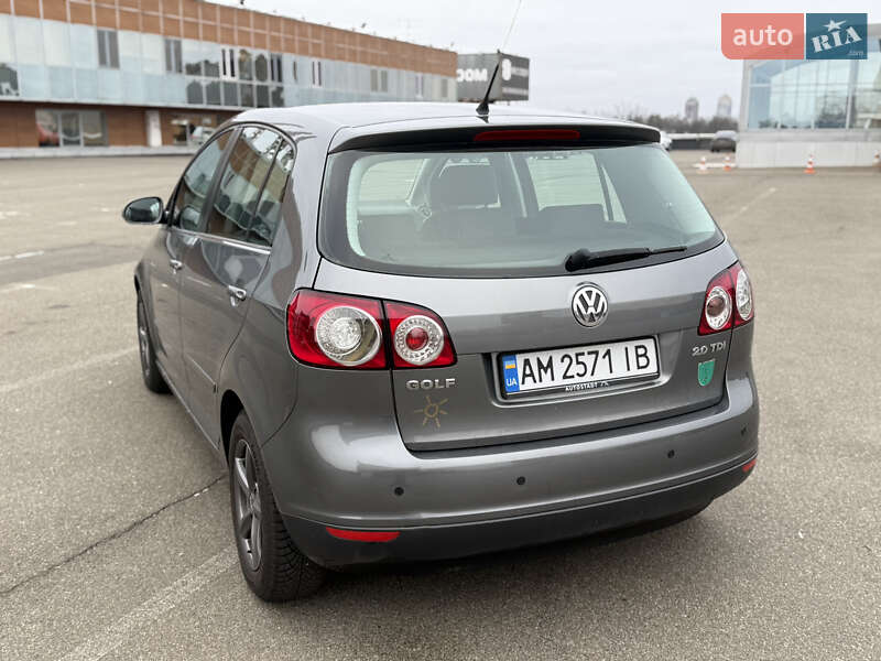 Хэтчбек Volkswagen Golf Plus 2005 в Киеве