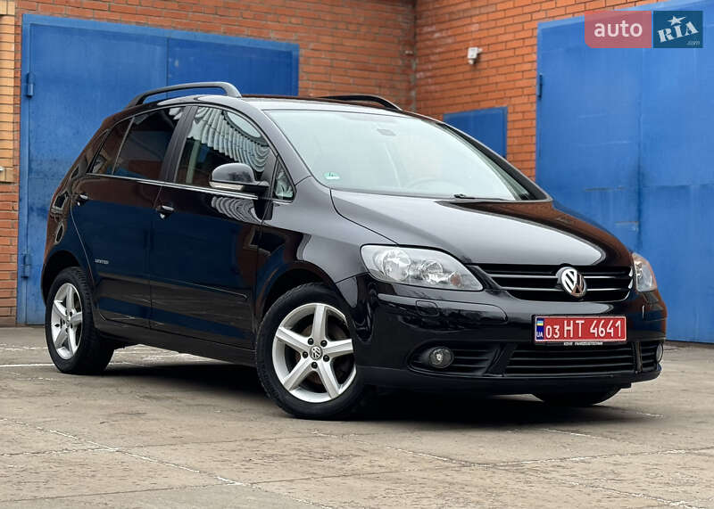Хетчбек Volkswagen Golf Plus 2008 в Лубнах
