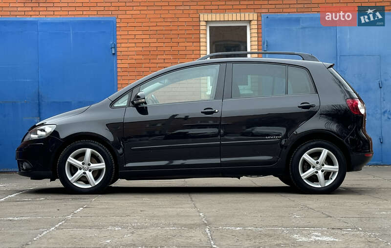 Хетчбек Volkswagen Golf Plus 2008 в Лубнах